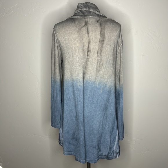 Fleur de Lis Cowl Neck Linen Blend Top Size Medium - Picture 4 of 10